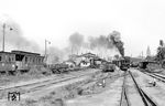 Ein großartiges Durcheinander mit 99 5611 als Hauptdarstellerin bei Rangierarbeiten im Bahnhof Barth der Franzburger Kreisbahnen (FKB). (19.08.1966) <i>Foto: Gerd Wolff</i>