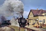 Mit dem P 14184 nach Jonsdorf fährt 99 1735 aus dem Bahnhof Olbersdorf-Oberdorf. (10.11.1989) <i>Foto: Wolfgang Bügel</i>
