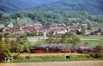 44 1093 mit Ng 66478 von Saalfeld nach Camburg im Saaletal bei Großeutersdorf zwischen Orlamünde und Kahla. (13.05.1988) <i>Foto: Hans-Jürgen Müller</i>