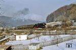 52 6666 (mit Steifrahmentender) vor P 9015 nach Meiningen bei Gräfenroda. (21.02.1991) <i>Foto: Hans-Jürgen Müller</i>