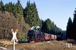 99 7234 mit P 14403 nach Nordhausen hinter Drei Annen Hohne.  (21.02.1990) <i>Foto: Wolfgang Bügel</i>