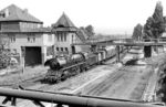 41 125 vom Bw Waren (Müritz) fährt mit einem Güterzug nach Berlin-Pankow ein. (13.08.1966) <i>Foto: Klaus D. Holzborn</i>