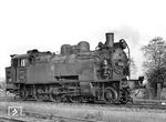 75 535 (Bw Karl-Marx-Stadt) im Bahnhof Mittweida. Die 1913 bei Hartmann gebaute Lok wurde im April 1969 abgestellt und am 13.06.1969 ausgemustert. (04.1968) <i>Foto: Michael Malke</i>