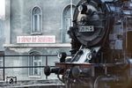 95 0028 im Bahnhof Saalfeld (Saale) vor einer Parole, der der entscheidende Teil (absichtlich?) abhanden gekommen ist. Der fehlende Teil sollte übrigens lauten "desto sicherer der Frieden!". Es gab aber auch andere Skurrilitäten mit den Schildern, z.B. an einer Friedhofsmauer die Losung „Heraus zum 1. Mai“. (03.1980) <i>Foto: Wolfgang Staiger</i>