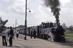 99 539 mit dem Radebeuler Traditionszug im Bahnhof Friedewald. (12.08.1979) <i>Foto: Will A. Reed</i>