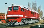 DR 120 080 vom Bw Gera nach einer Hauptuntersuchung im RAW Dessau. Die Lok wurde 1994 nach Litauen verkauft. (23.04.1982) <i>Foto: Axel Mehnert</i>