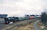01 1511 mit dem D 370 „Pannonia-Expreß“ (Sofia – Dresden – Berlin Ostbahnhof an 15.45 Uhr) am Abzweig Ostendgestell in der Berliner Wuhlheide. (29.03.1975) <i>Foto: Helmut Dahlhaus</i>