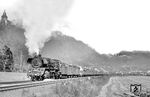 Gut ausgelastet war der Dg 55445 nach Probstzella, den 41 1130 bei Orlamünde am Haken hatte. (06.03.1982) <i>Foto: Thomas Fischer</i>